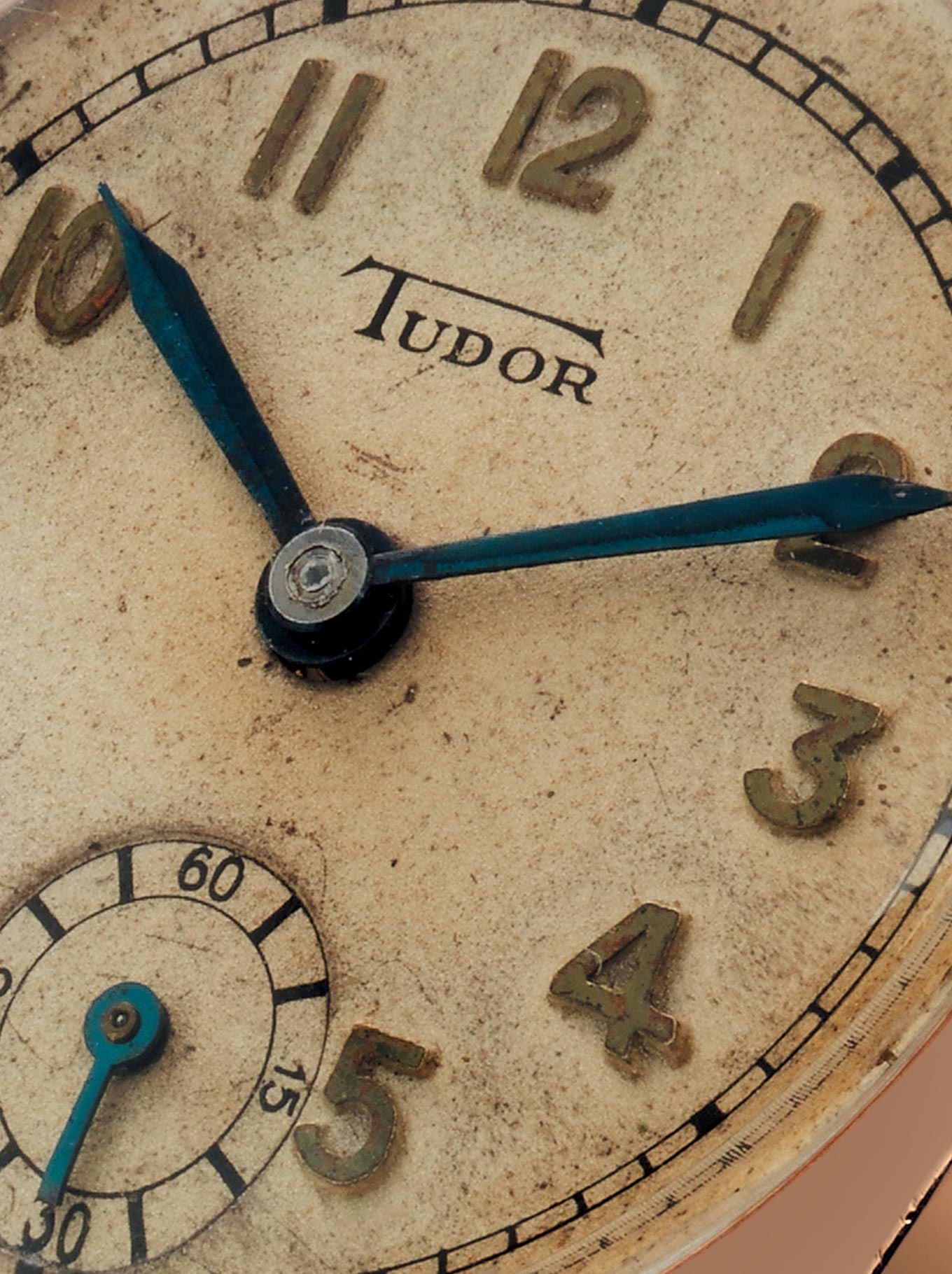 TUDOR TUDOR