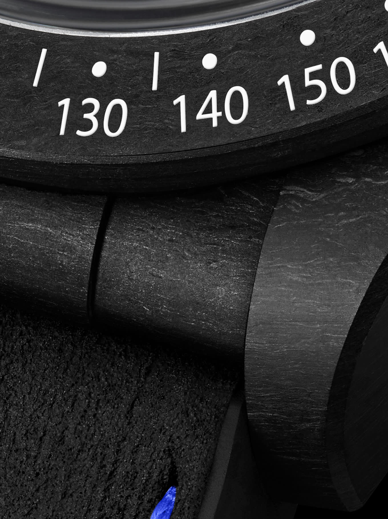 ブラックベイ クロノ “カーボン 25”のベゼル