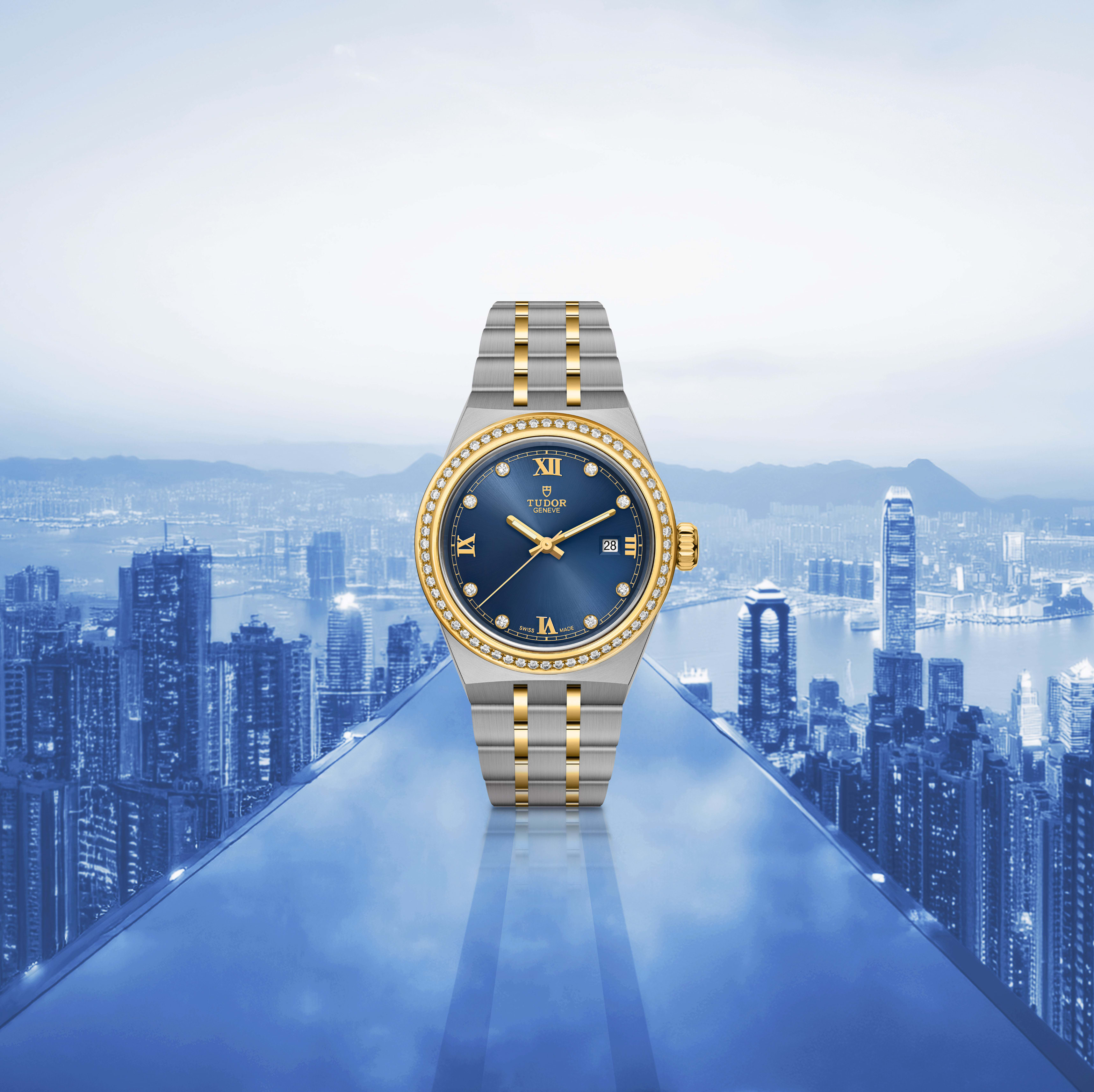 Tudor Royal 28 mm upright ambiance