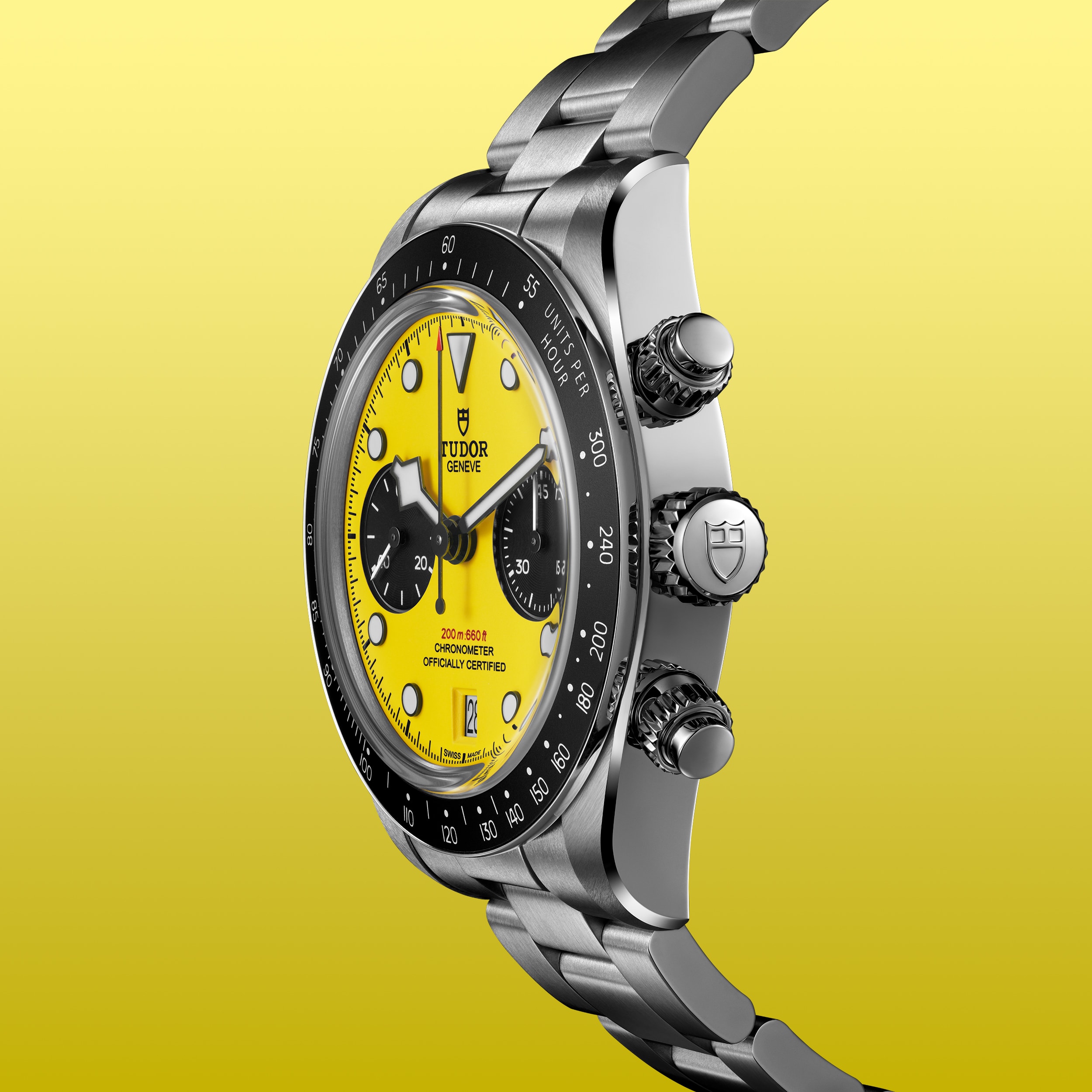Yellow dial with black sub-counters, domed