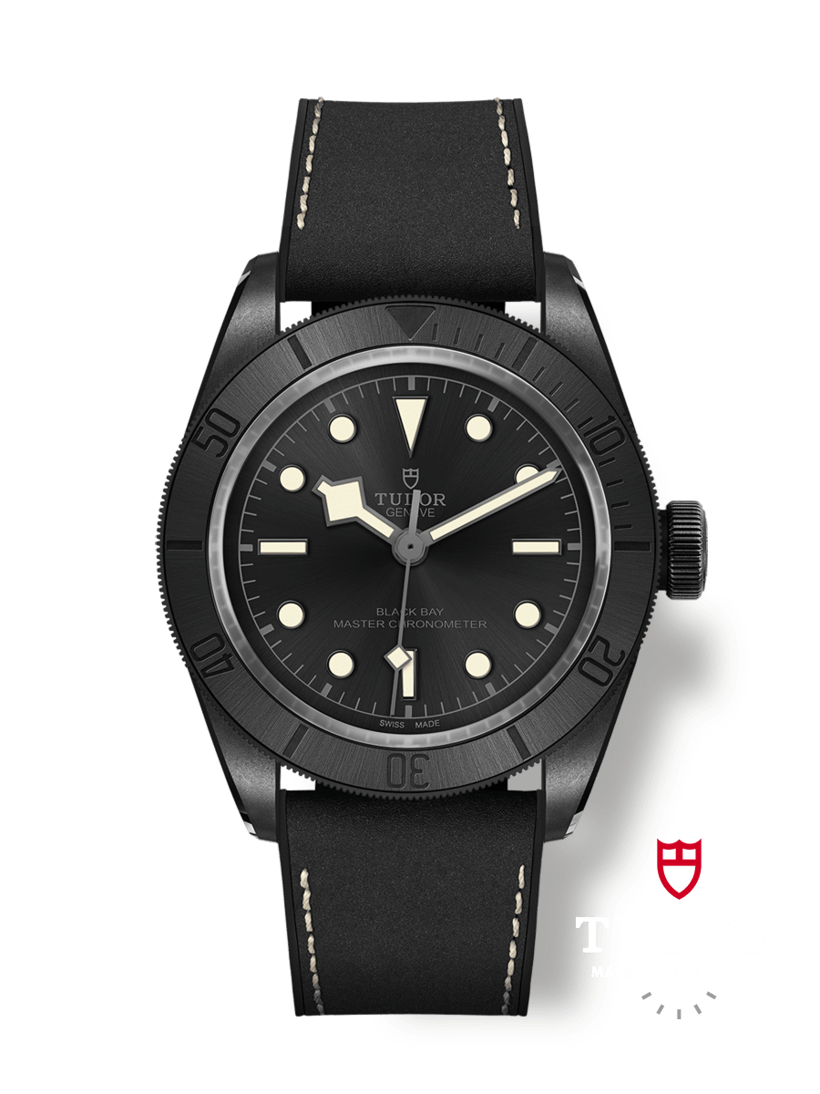 Black Bay Ceramic 41mm ceramic case Hybrid leather and rubber strap Black fabric strap