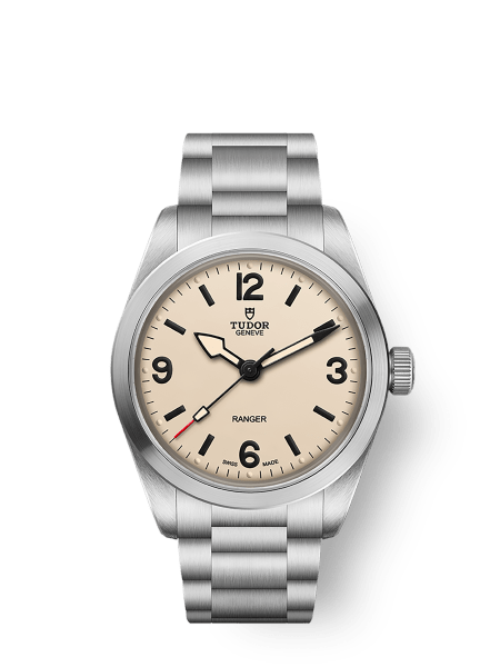 Ranger 36mm steel case Beige domed dial
