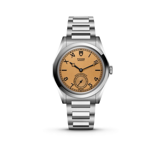 Tudor Monarch 2026 39mm champagne papyrus dial stainless faceted integrated bracelet frontal